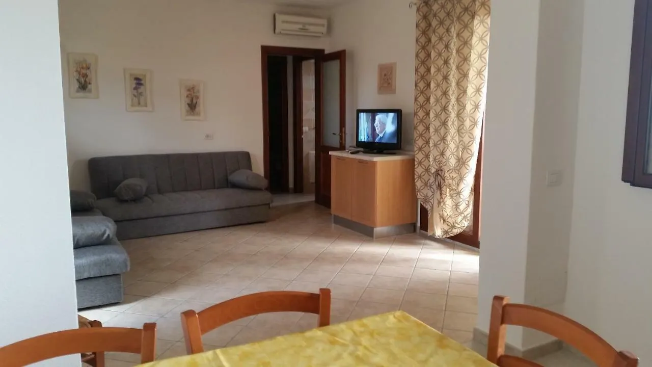 Casa Alice Apartment Budoni Italy